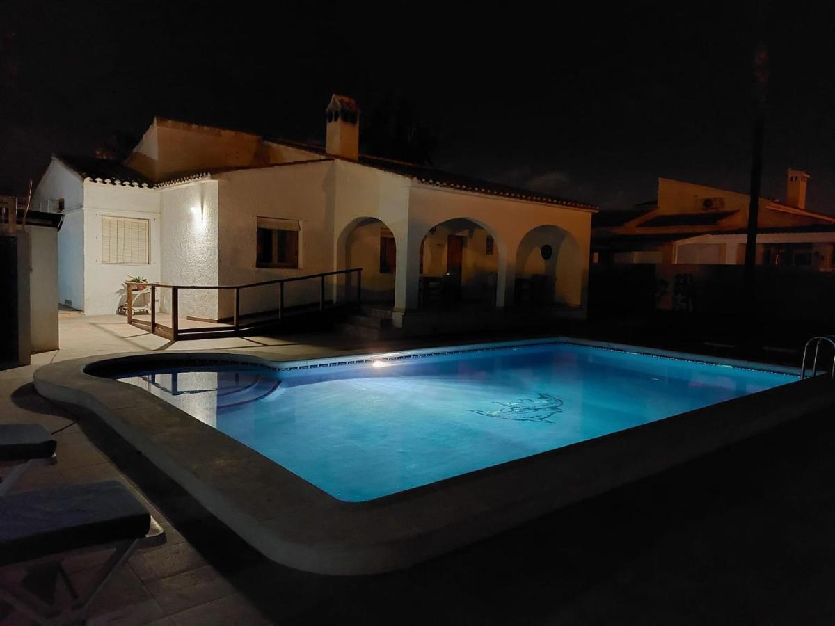 Zenia Hostel プラヤ・フラメンカ エクステリア 写真